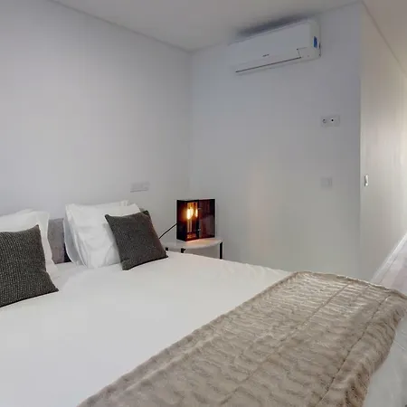 Graca Apartment-Breathtaking Lisbon Views *